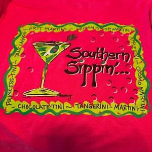 It’s A Girl Thing Southern Sippin' Graphic Tee size M